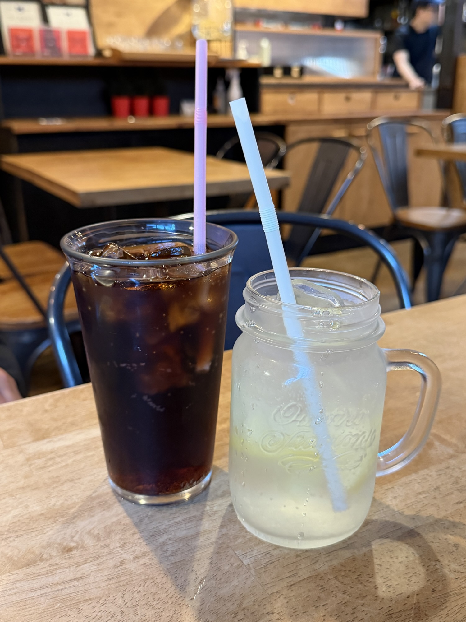 Zero Coke and lemonade served at Gusto Taco