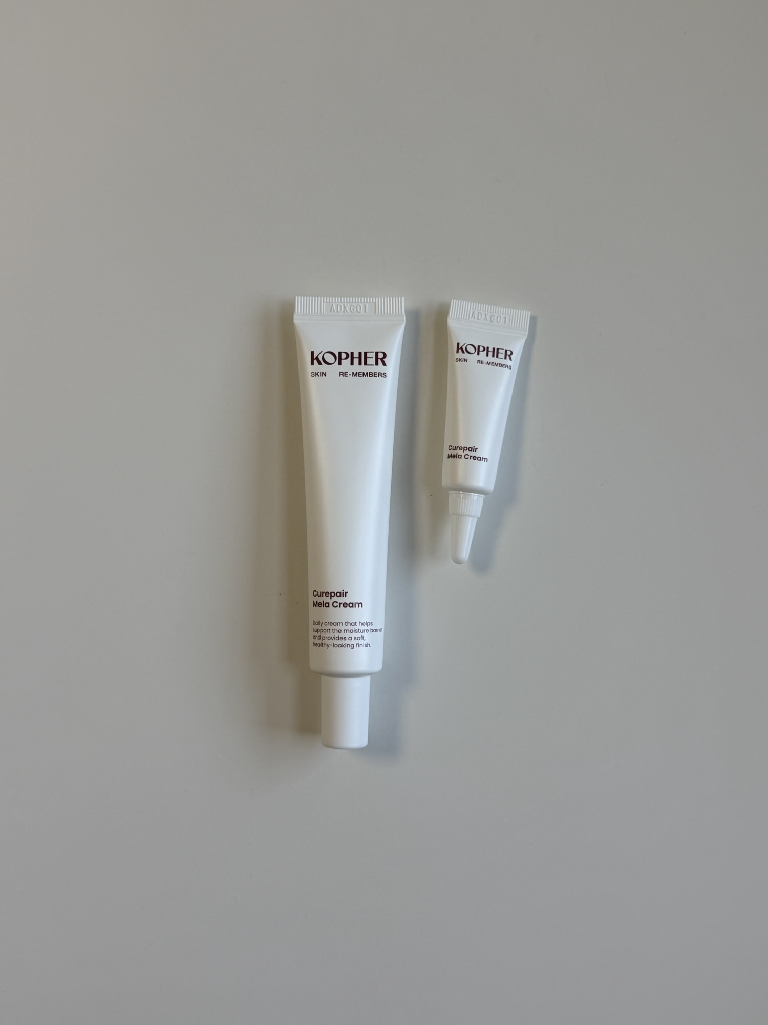Kopher Curepair Mela Cream full-size tube and mini tube