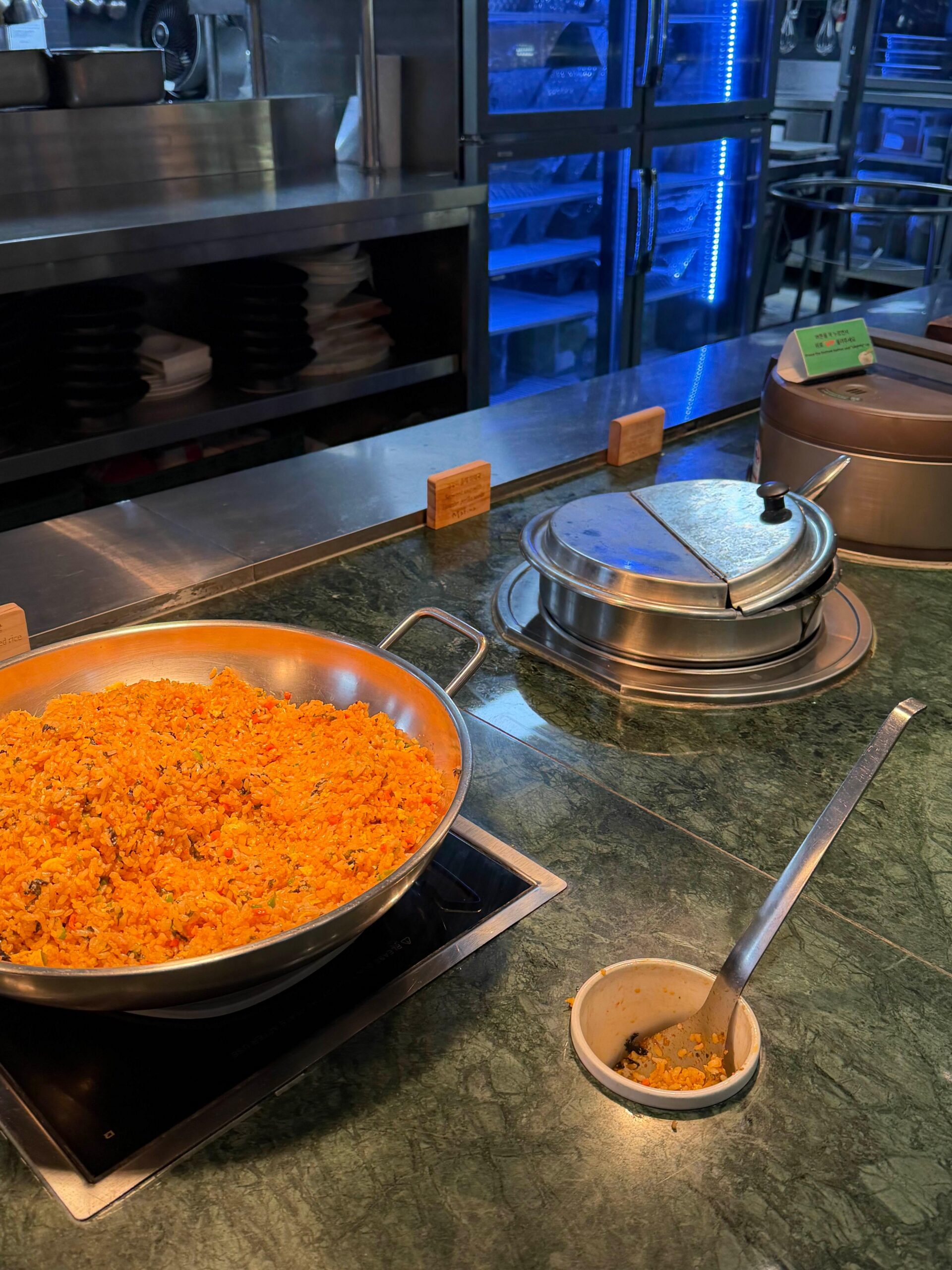 Korean and Western dishes at Matina Lounge East buffet